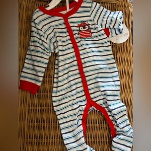 Koalababy SIZE 3-6 mo  onesie w/footies Nautical Colors w/embroidered pirate NWT